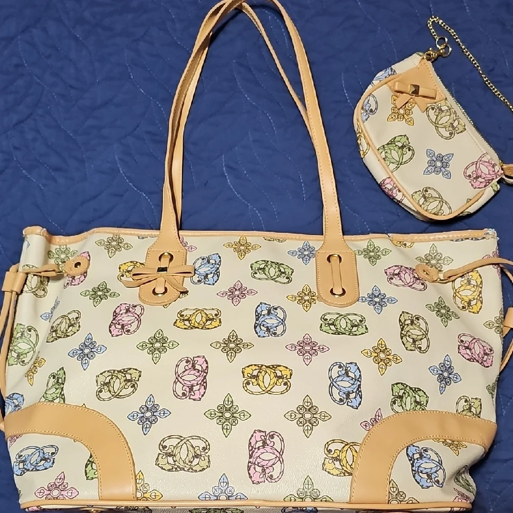 Sharif Original By Sharif 1827 Soft Hobo Bag & Pouch Clean Animal Print Interior